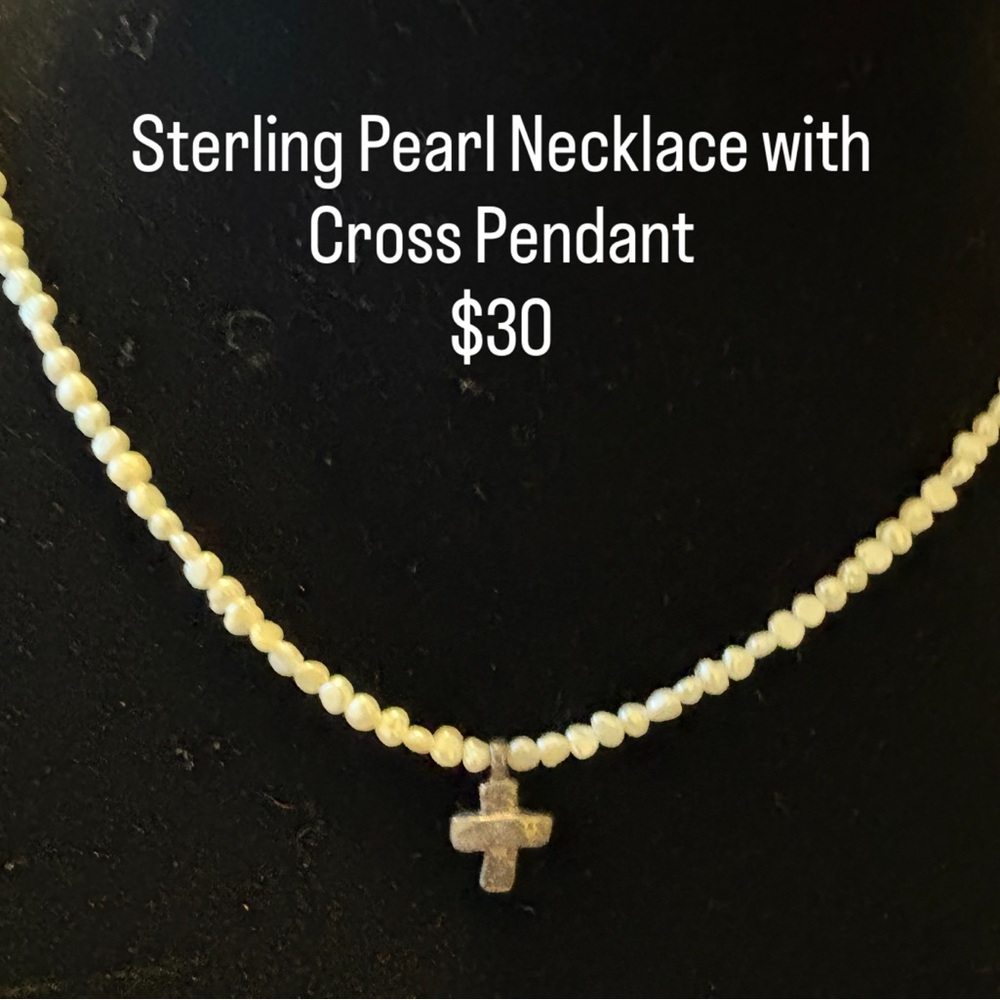 Elegant Pearl Necklace with Cross Pendant